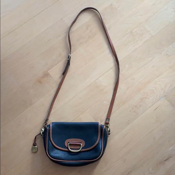 Dooney & Bourke Vintage Bag - Picture 2 of 13